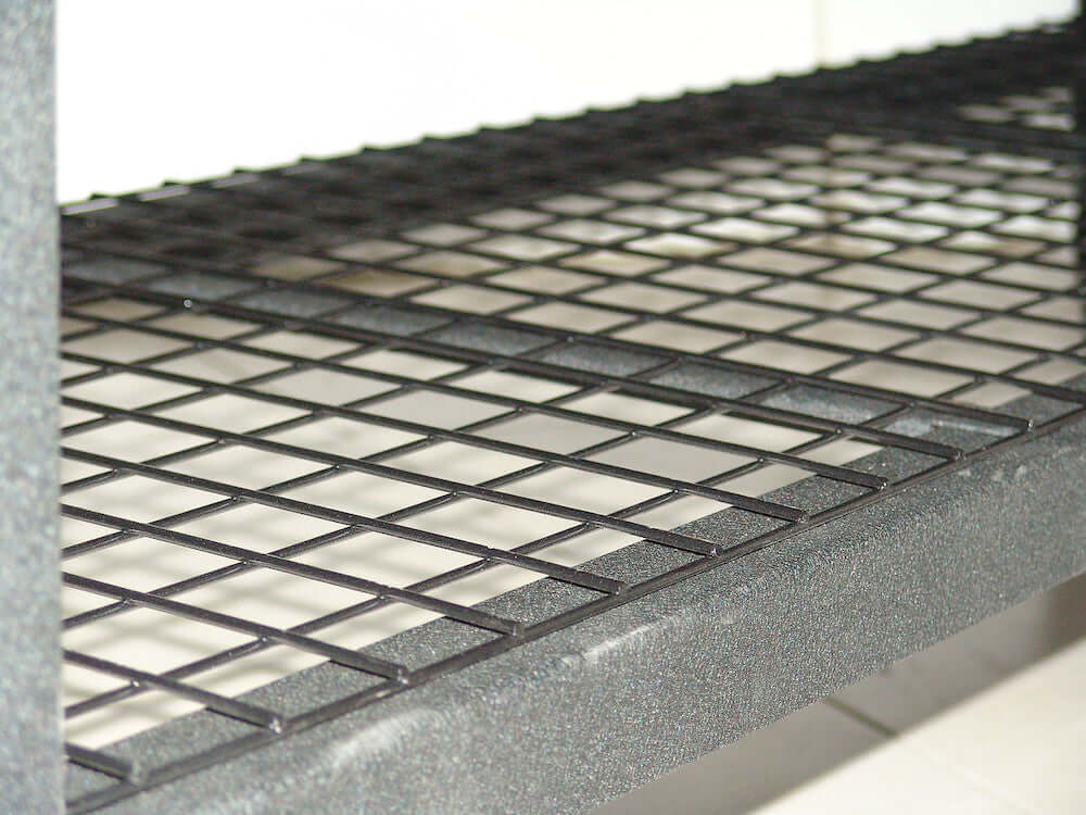 Duramax 72" W x 24" D Rolling Workbench 68001 close up of mesh bottom shelf